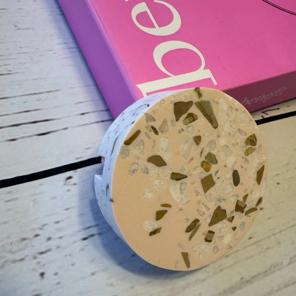 FREE WITH PURCHASE WITH ANY BUNDLE! Benefit Mirror - New in Box - Picture 4 of 6